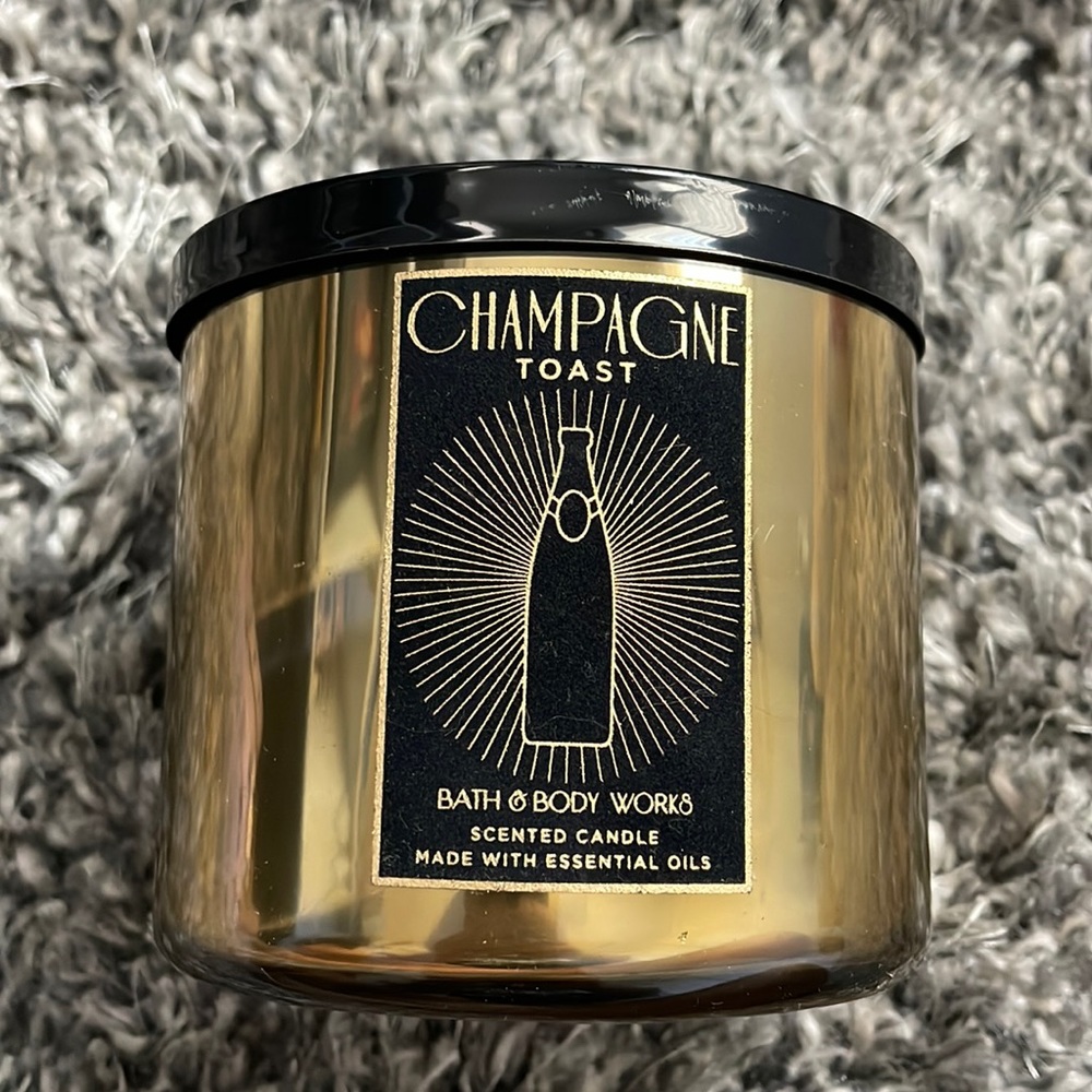 Bath & body Works Champagne toast candle